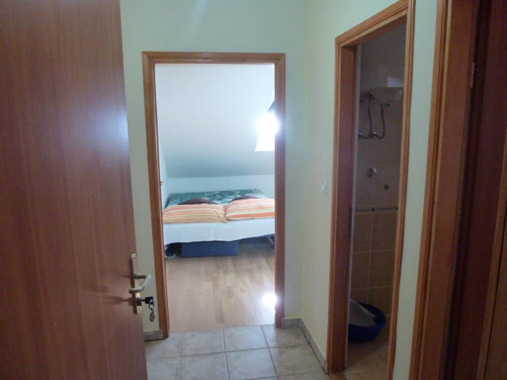 Apartments Jana Primosten Bilik gambar